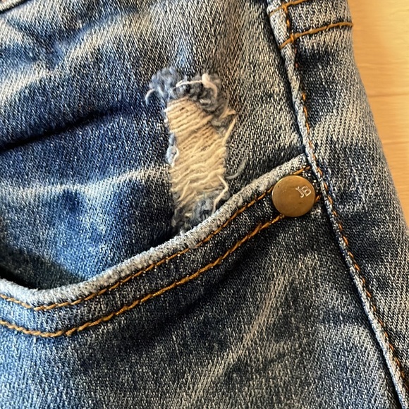 Judy Blue Denim Wide Leg Tapered Ankle Jeans Size 7/28. - Picture 6 of 16